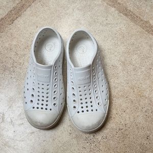 Toddler Natives, Size 10